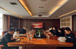 “神”祗忠勤丨海盐县副县长何峰一行莅临我公司调研指导事情